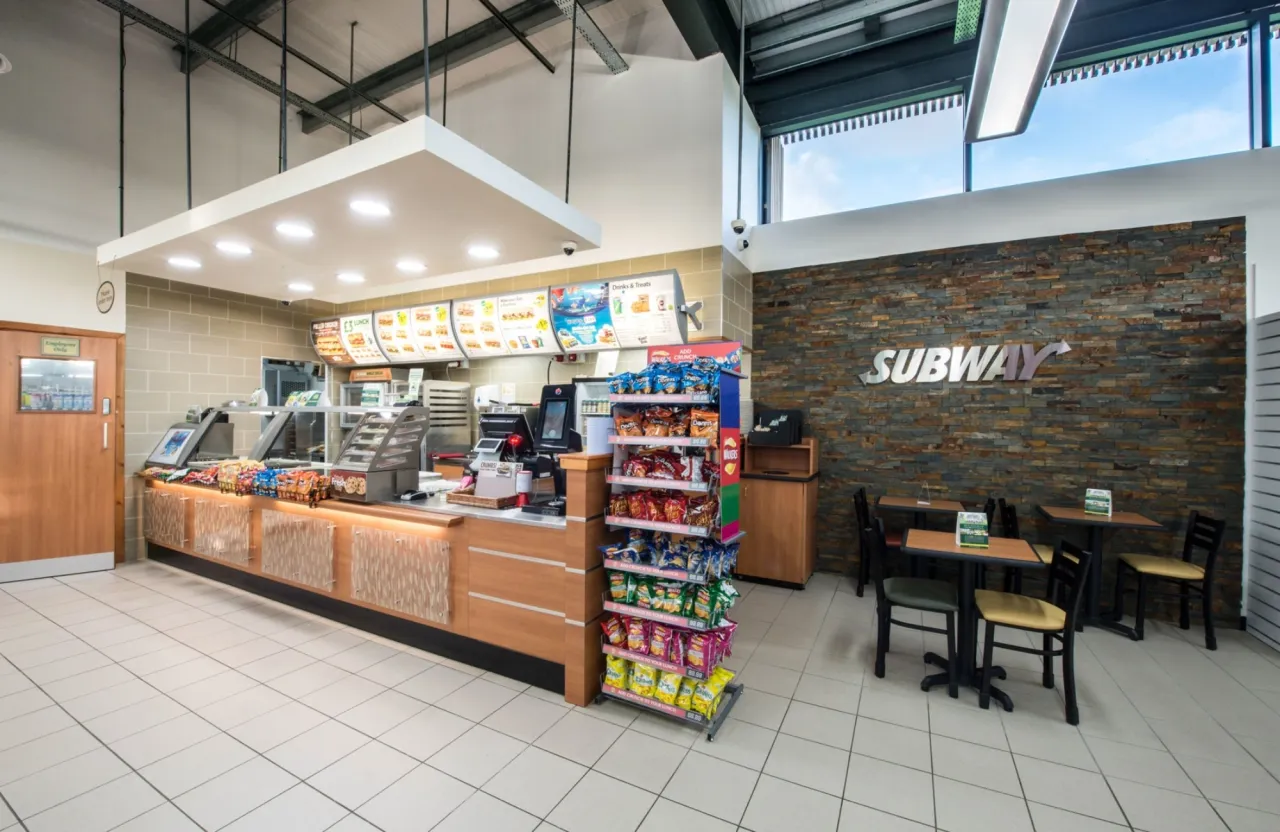 Seating and Subway — Valli Forecourts