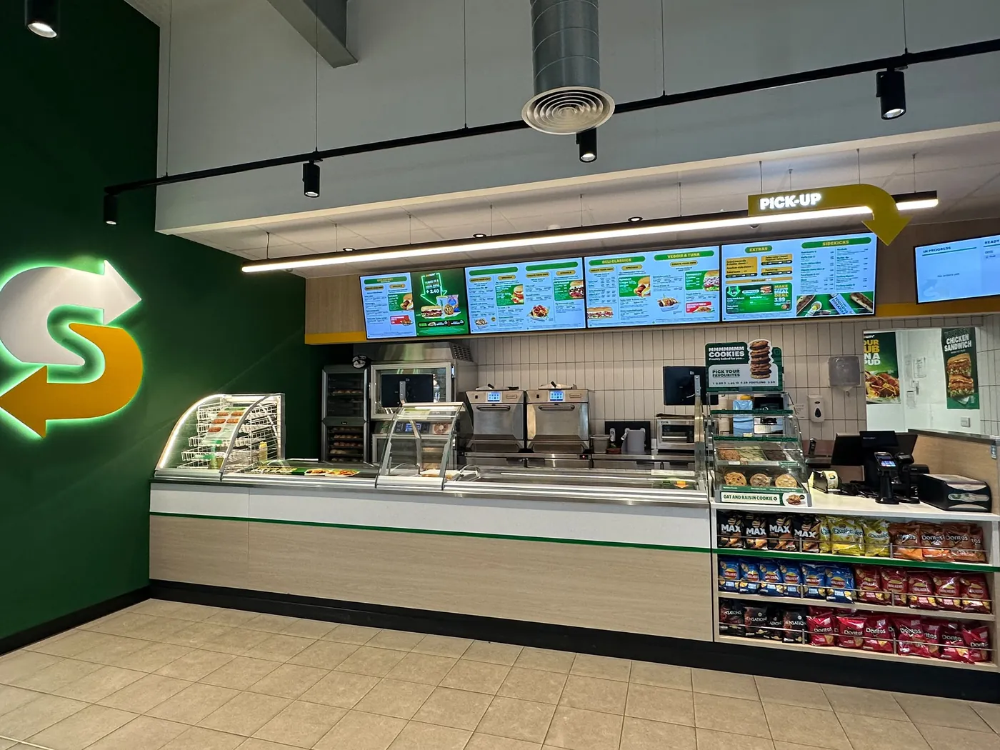 Service counter — Valli Forecourts